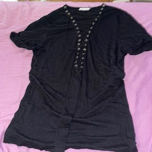 Black loose dress with lace in the front
